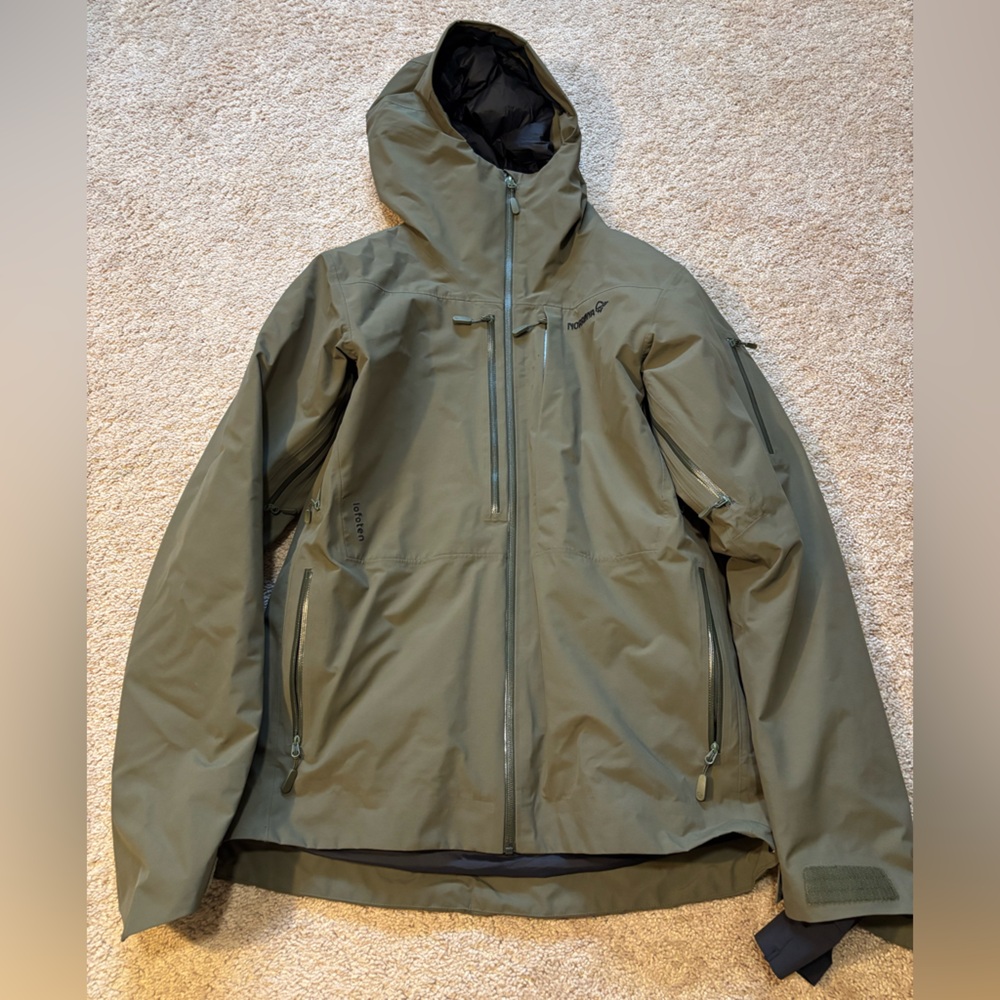 Norrona Lofoten Gore-Tex Insulated Jacket